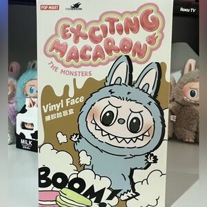 Pop Mart Exciting Macaron Vinyl Face Toy - Soybean